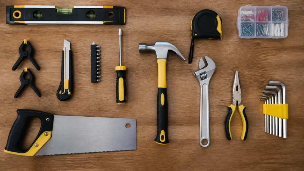 Quels outils choisir pour débuter le bricolage à la maison